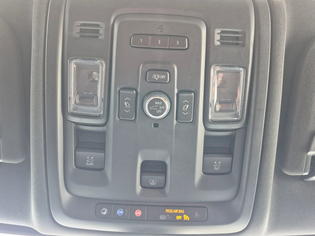 Used 2022 Chevrolet Tahoe RST w/ Luxury Package image 19