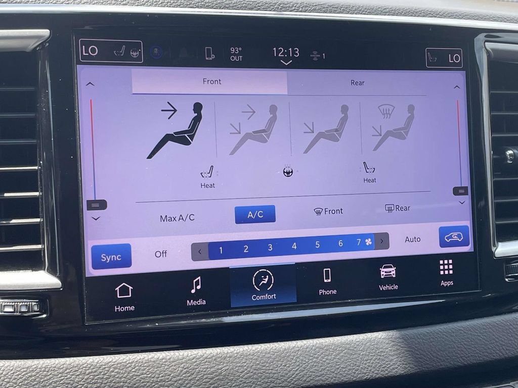 Certified 2023 Chrysler Pacifica Touring-L FWD image 37