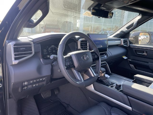 New 2026 Toyota Sequoia Platinum AWD/4WD image 18