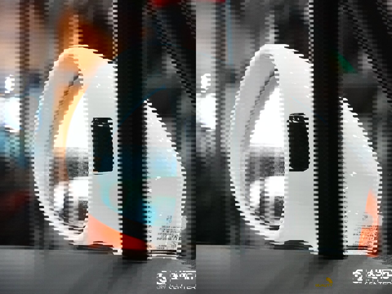 Used 2014 Porsche Panamera 4 image 15