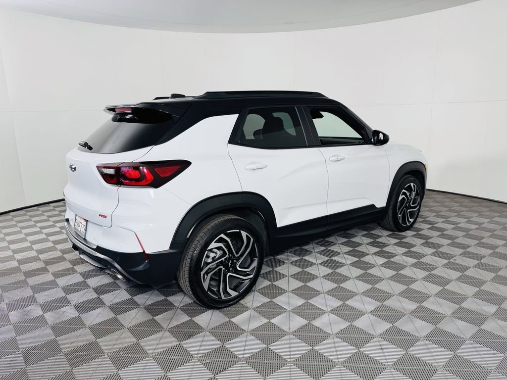 Used 2024 Chevrolet TrailBlazer RS w/ Convenience Package image 31