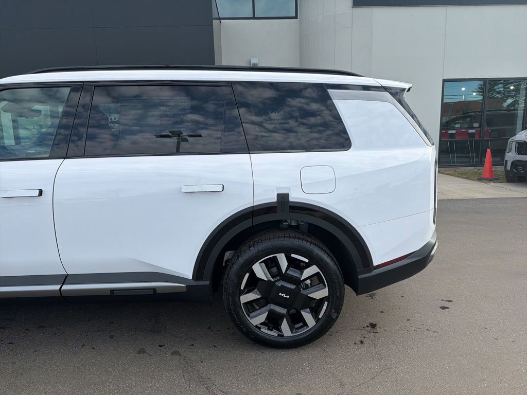 New 2027 Kia Telluride S image 9
