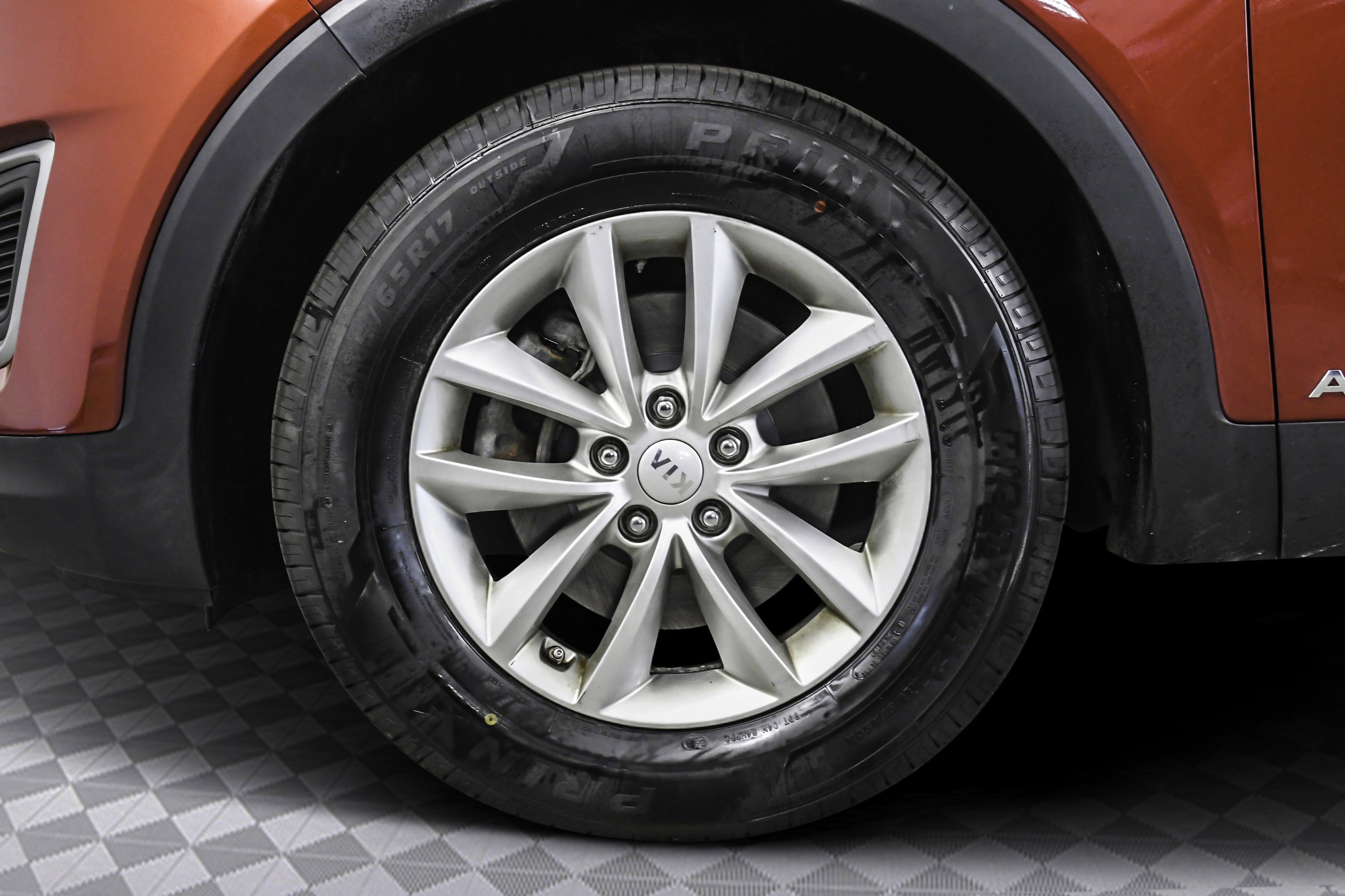 Used 2016 Kia Sorento LX w/ LX Convenience Package image 29