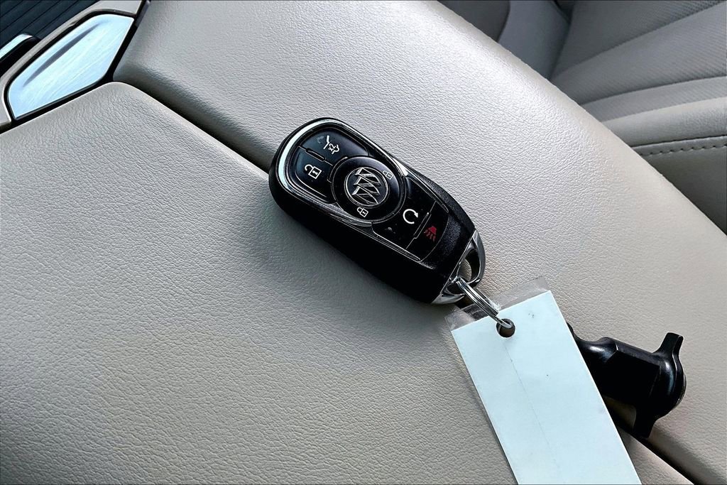 Used 2019 Buick Envision Essence image 14