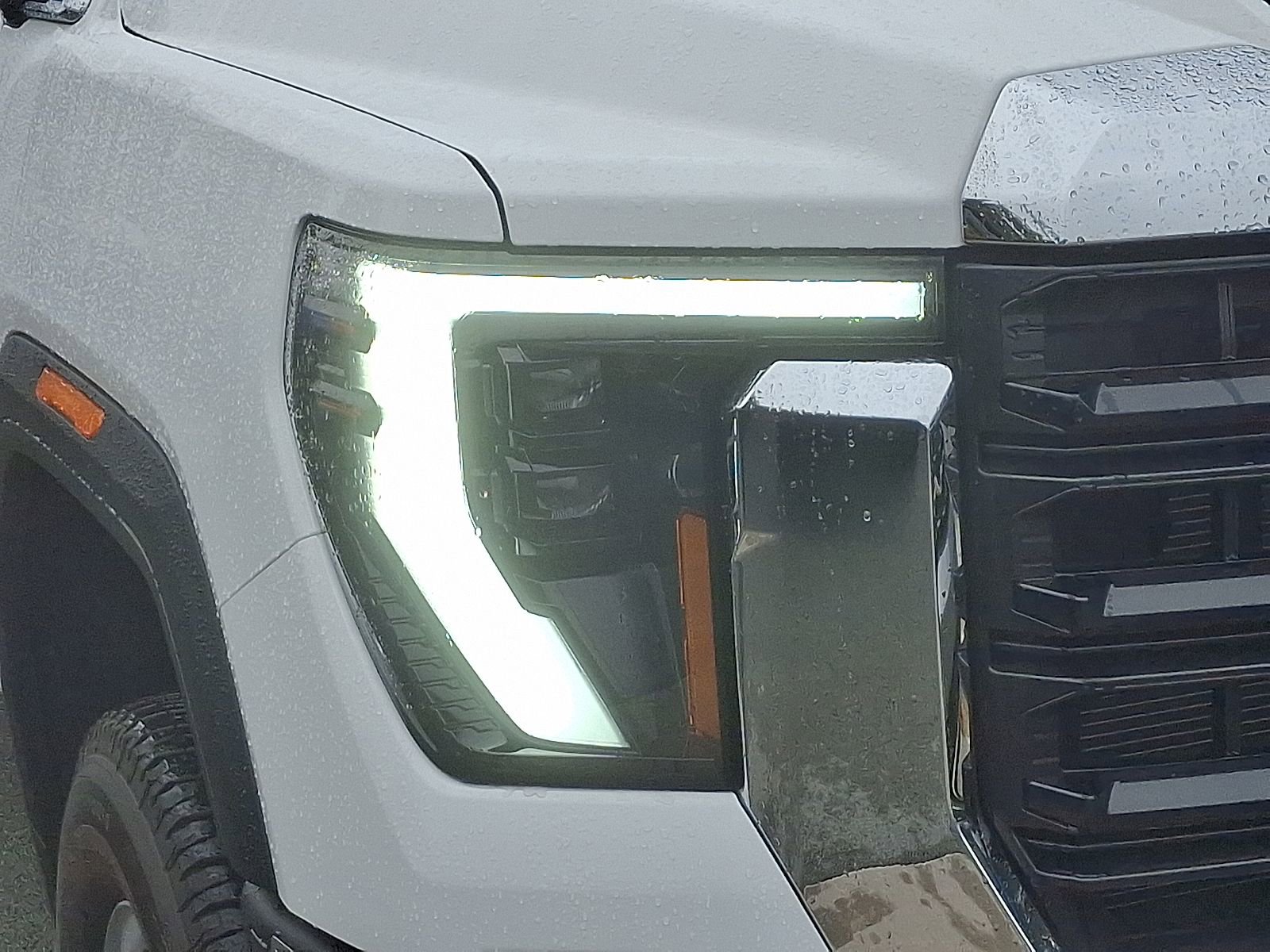 New 2025 GMC Sierra 2500 Pro w/ Convenience Package image 9