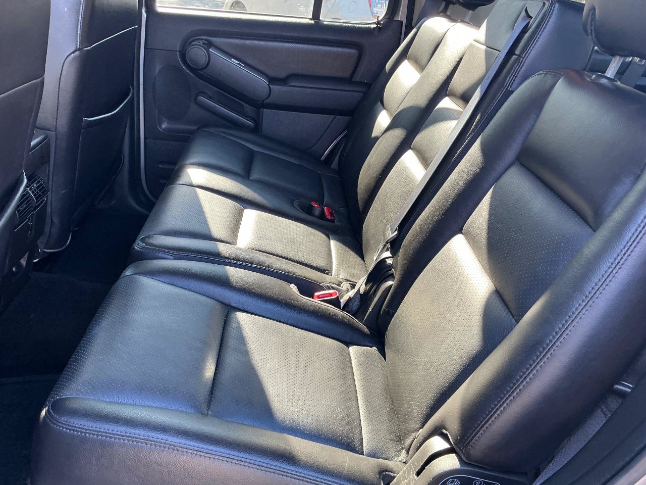 Used 2008 Mercury Mountaineer Premier AWD/4WD image 16