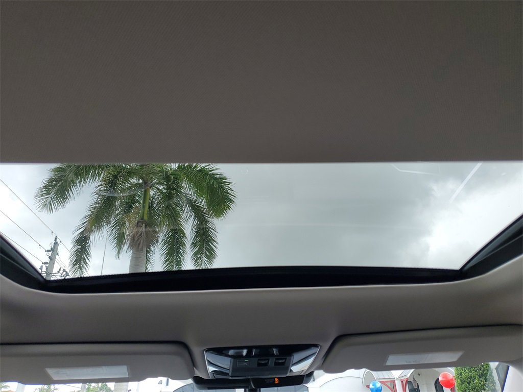 New 2025 Mitsubishi Outlander SE image 18