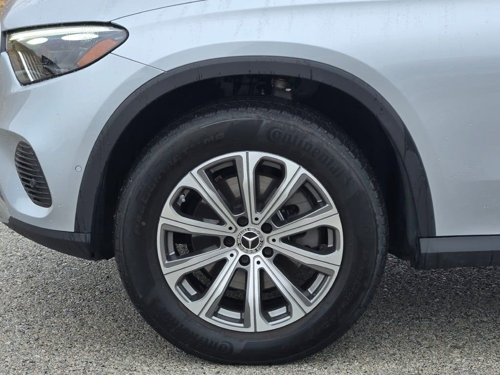 Used 2023 Mercedes-Benz GLC 300 4MATIC image 14
