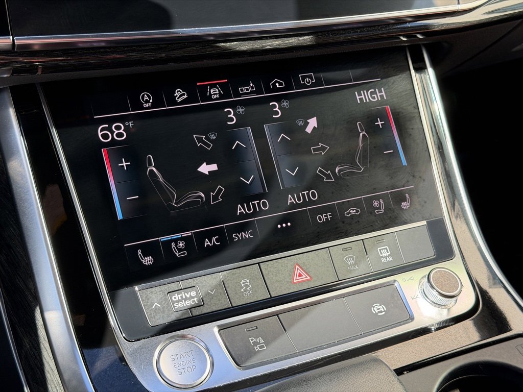 Used 2019 Audi Q8 Premium Plus w/ Premium Plus image 13