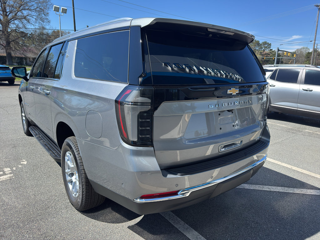 New 2026 Chevrolet Suburban LT w/ Comfort Package AWD/4WD image 4