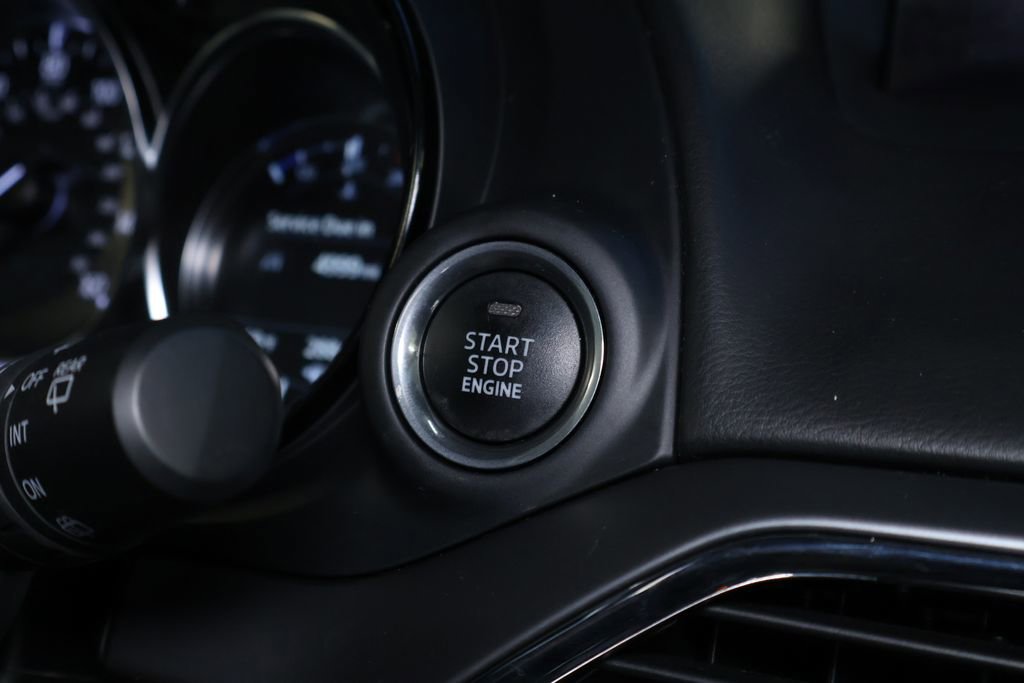 Used 2023 MAZDA CX-9 Touring image 29