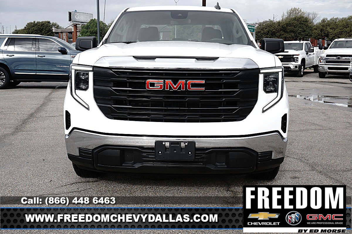 New 2024 GMC Sierra 1500 Pro w/ Trailering Package image 2