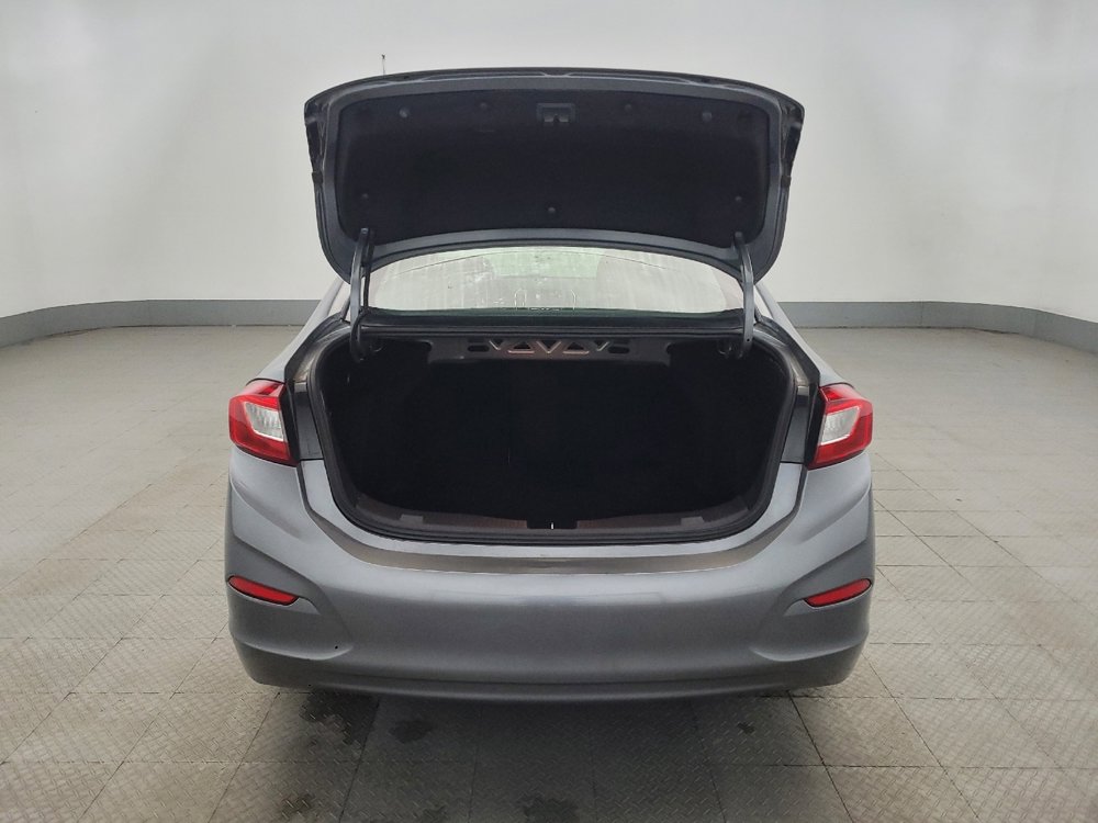 Used 2018 Chevrolet Cruze LT image 29