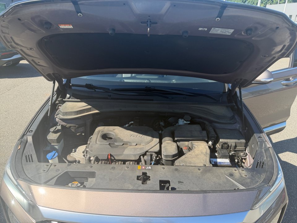 Used 2019 Hyundai Santa Fe Limited AWD/4WD image 20