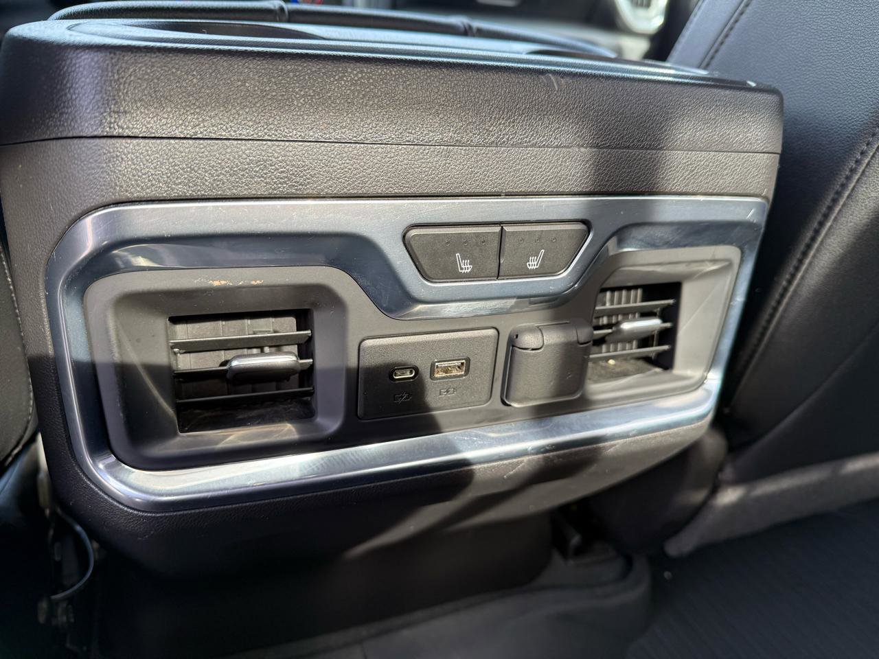 Used 2021 Chevrolet Silverado 1500 LTZ AWD/4WD image 16