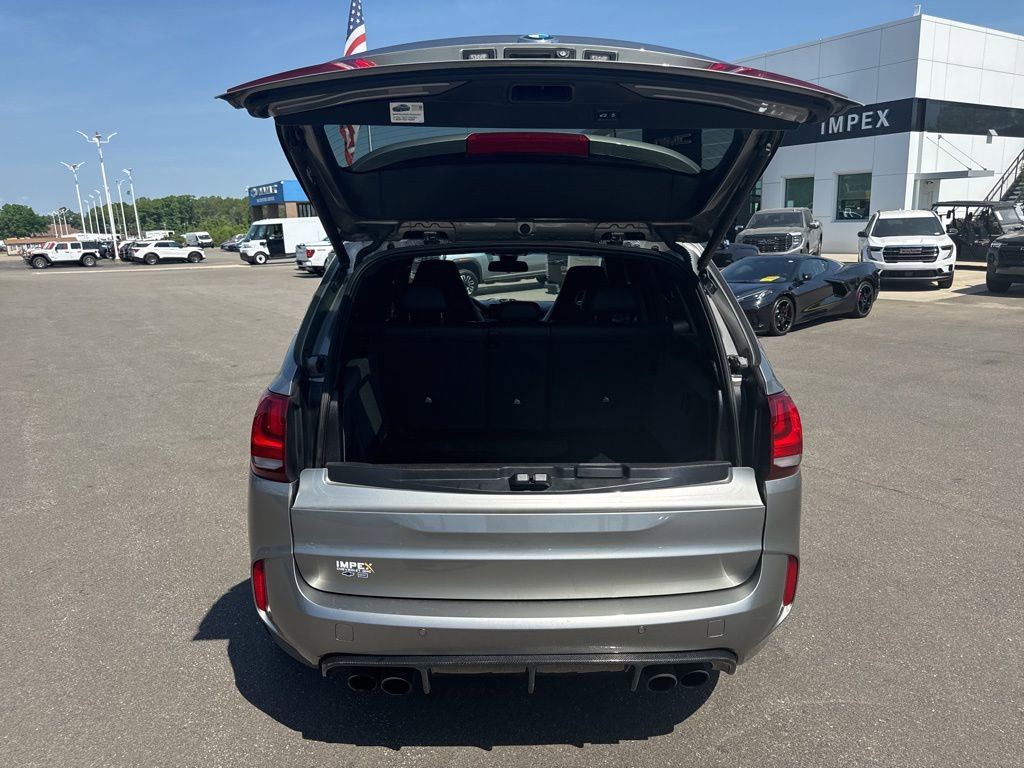 Used 2018 BMW X5 M AWD/4WD image 30