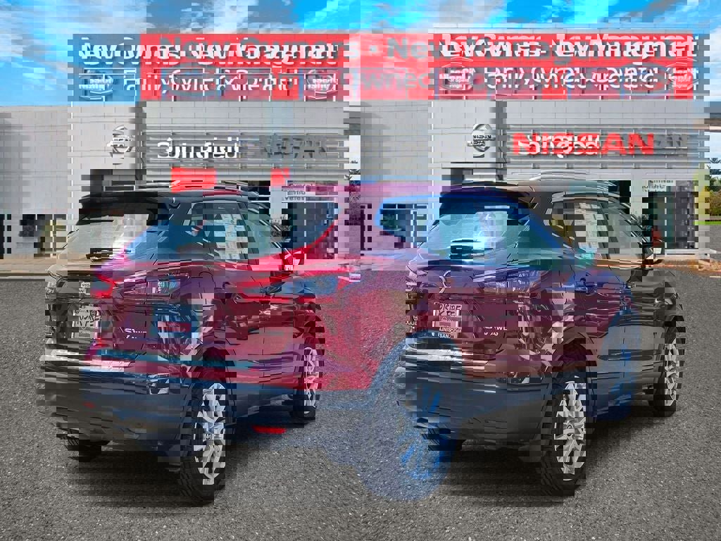 Used 2022 Nissan Rogue Sport SV image 5