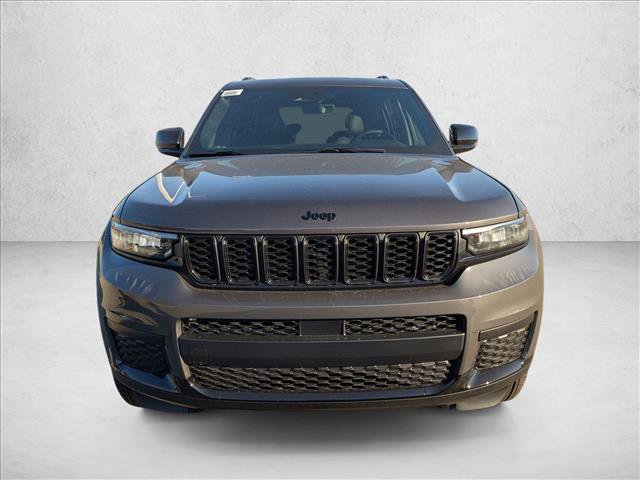 New 2025 Jeep Grand Cherokee L Altitude image 6