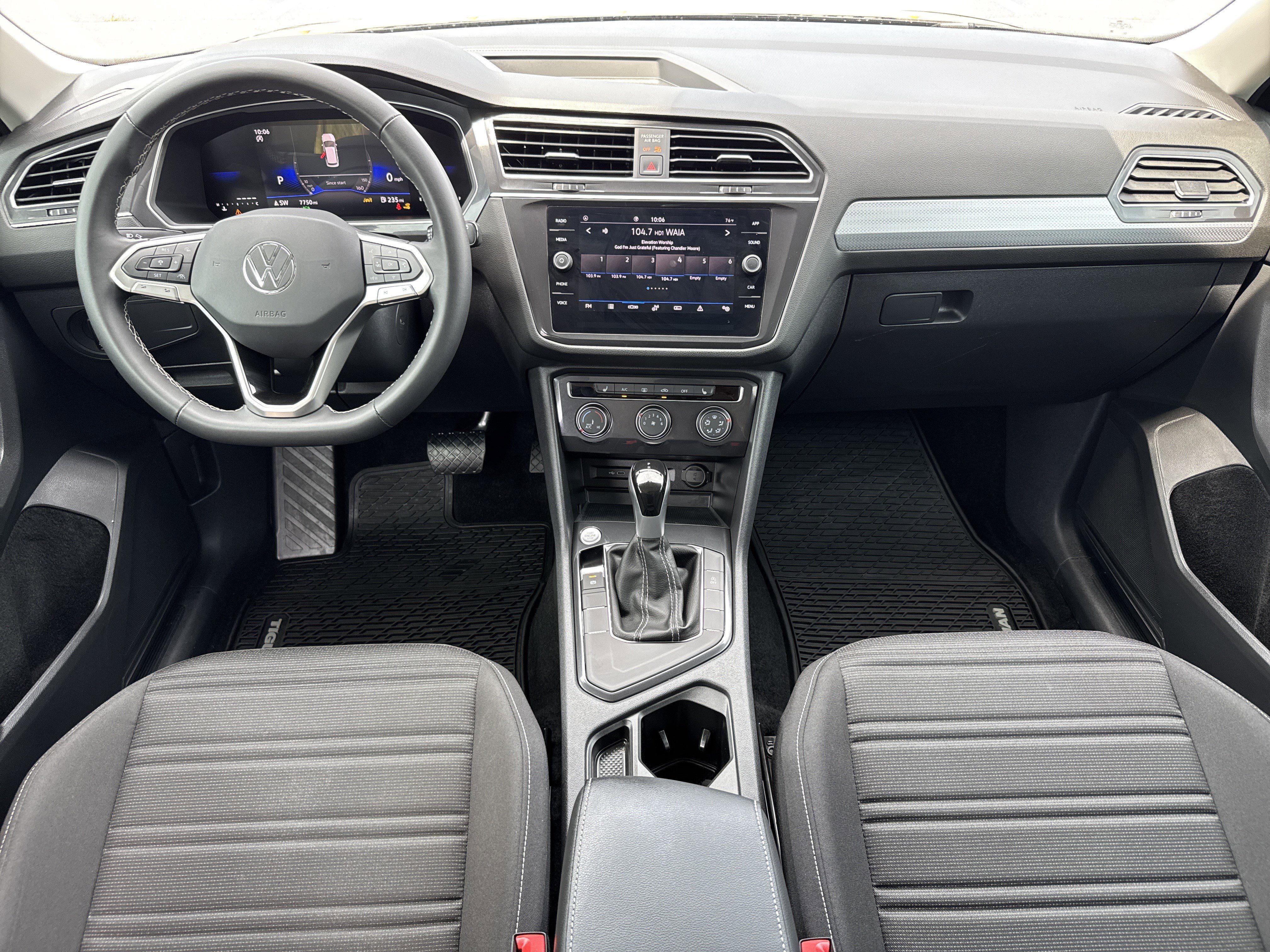 Used 2024 Volkswagen Tiguan S FWD image 26