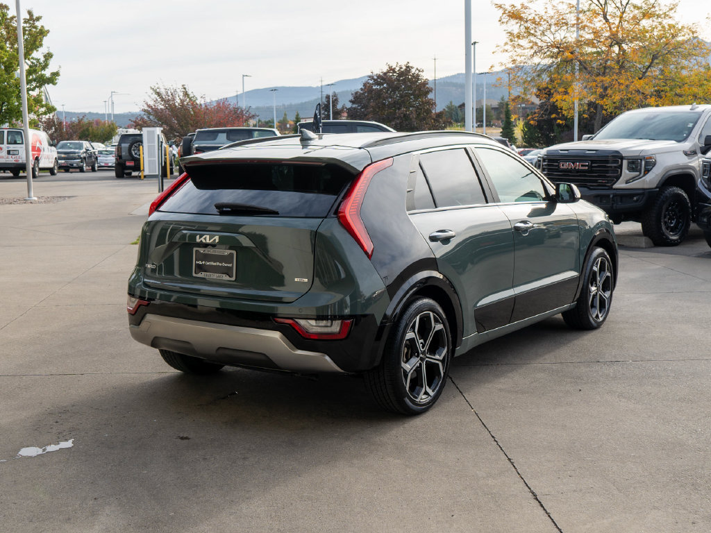 Certified 2023 Kia Niro SX Touring FWD image 7