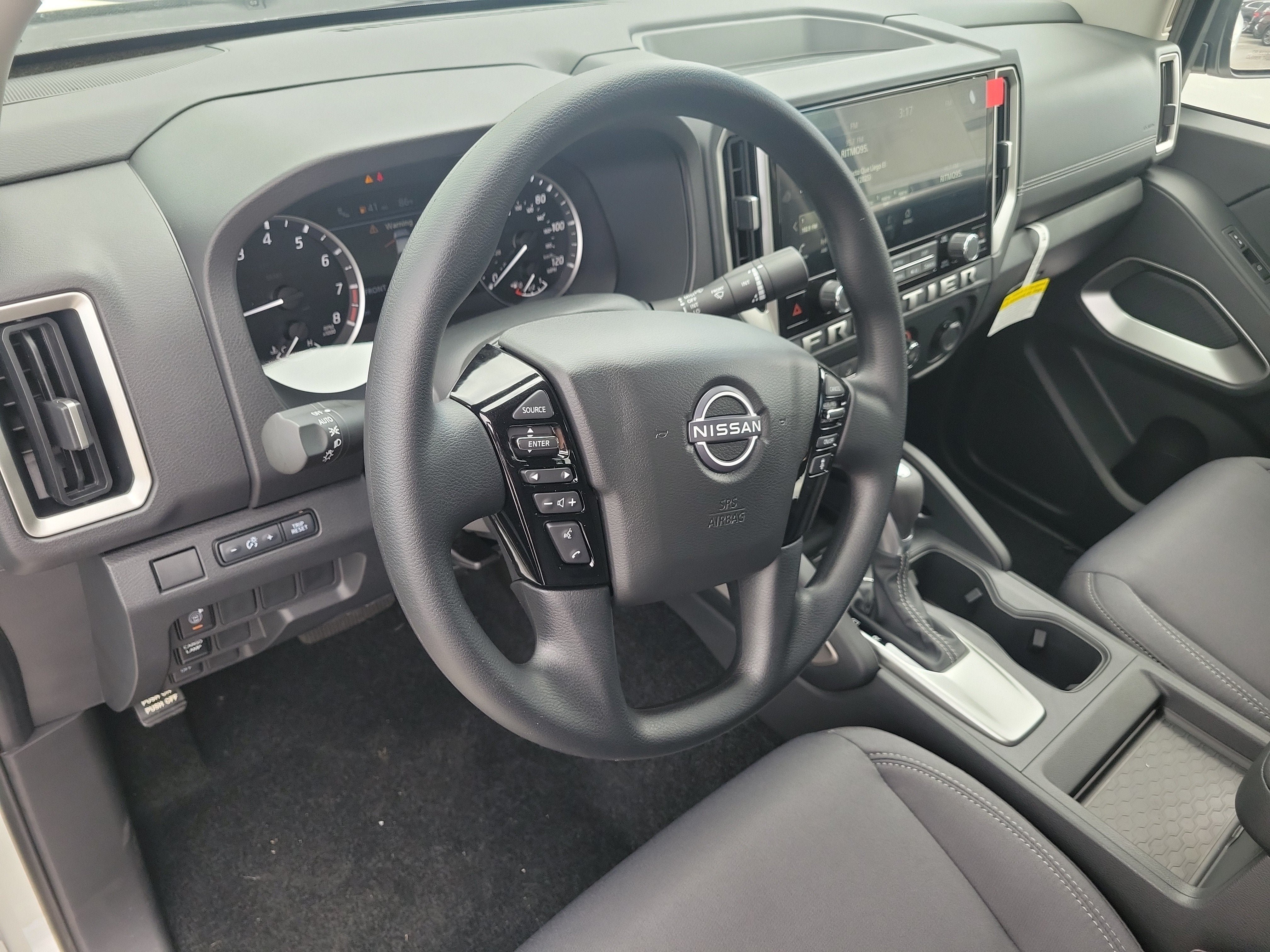 New 2027 Nissan Frontier SV RWD image 11
