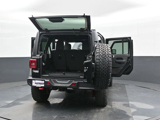 Used 2024 Jeep Wrangler Unlimited Rubicon w/ Technology Group image 44
