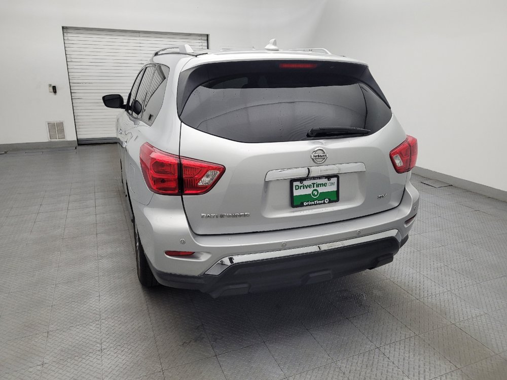 Used 2019 Nissan Pathfinder SV FWD image 6