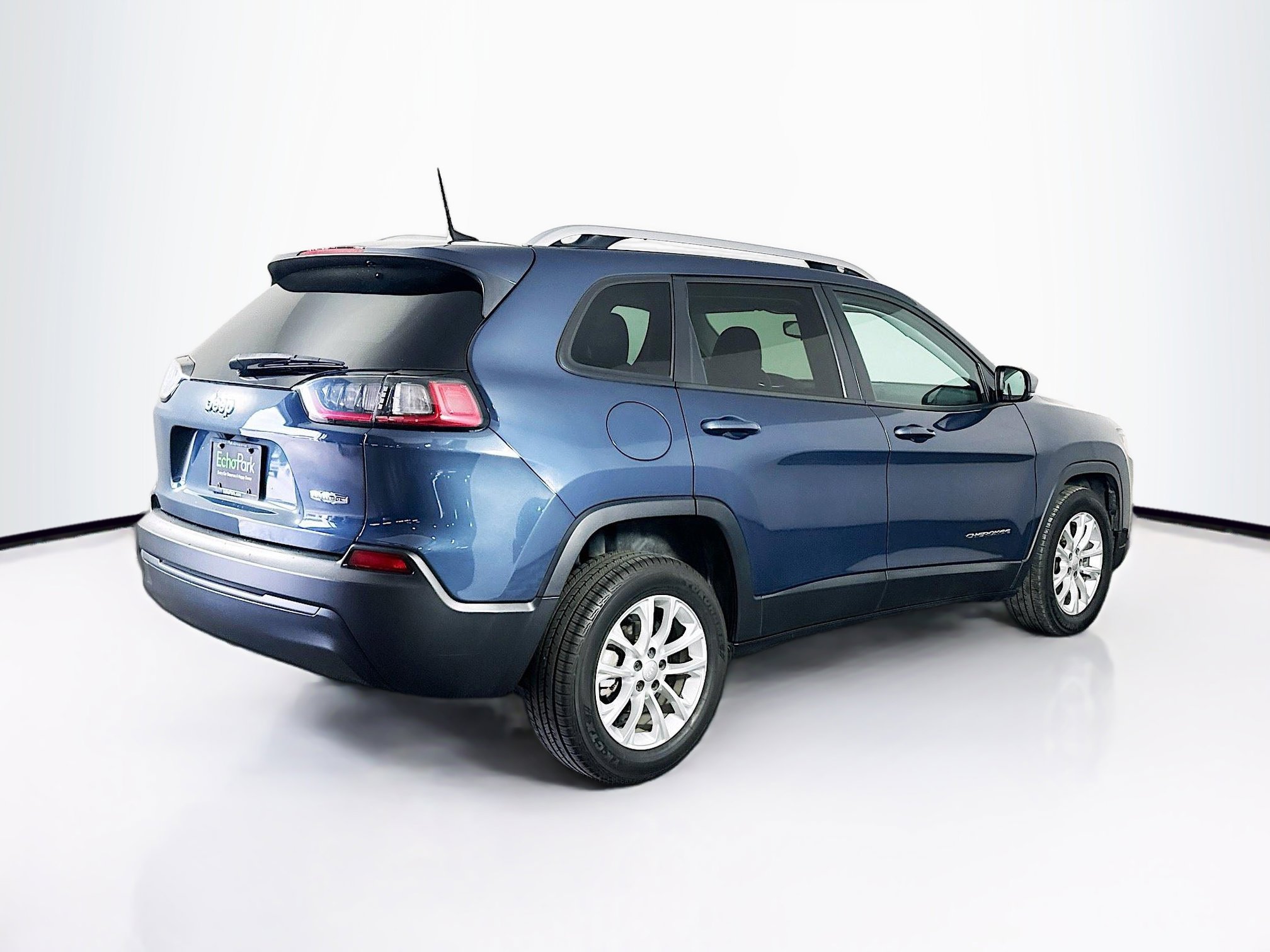 Used 2021 Jeep Cherokee Latitude image 9