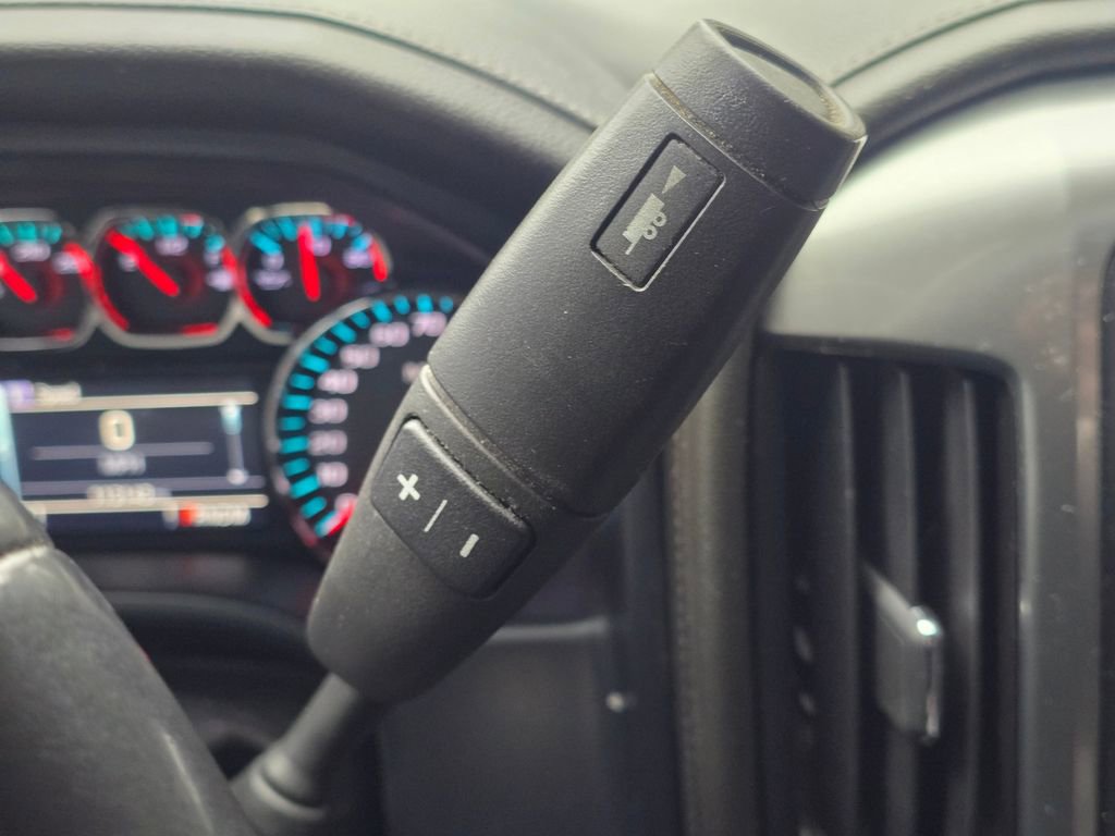 Used 2016 Chevrolet Silverado 1500 LTZ Z71 image 32