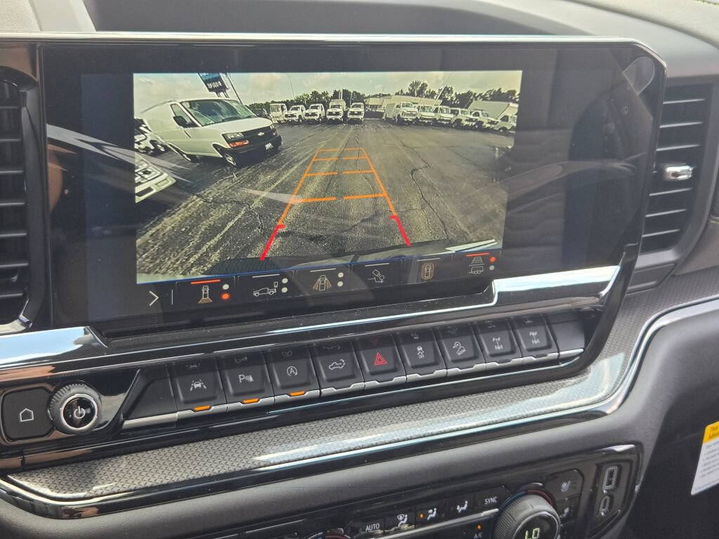 New 2026 Chevrolet Silverado 1500 ZR2 AWD/4WD image 32