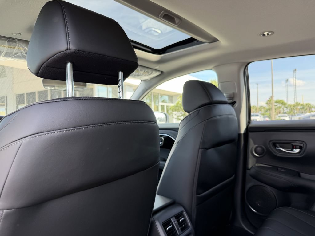 Used 2025 Acura ADX AWD image 15