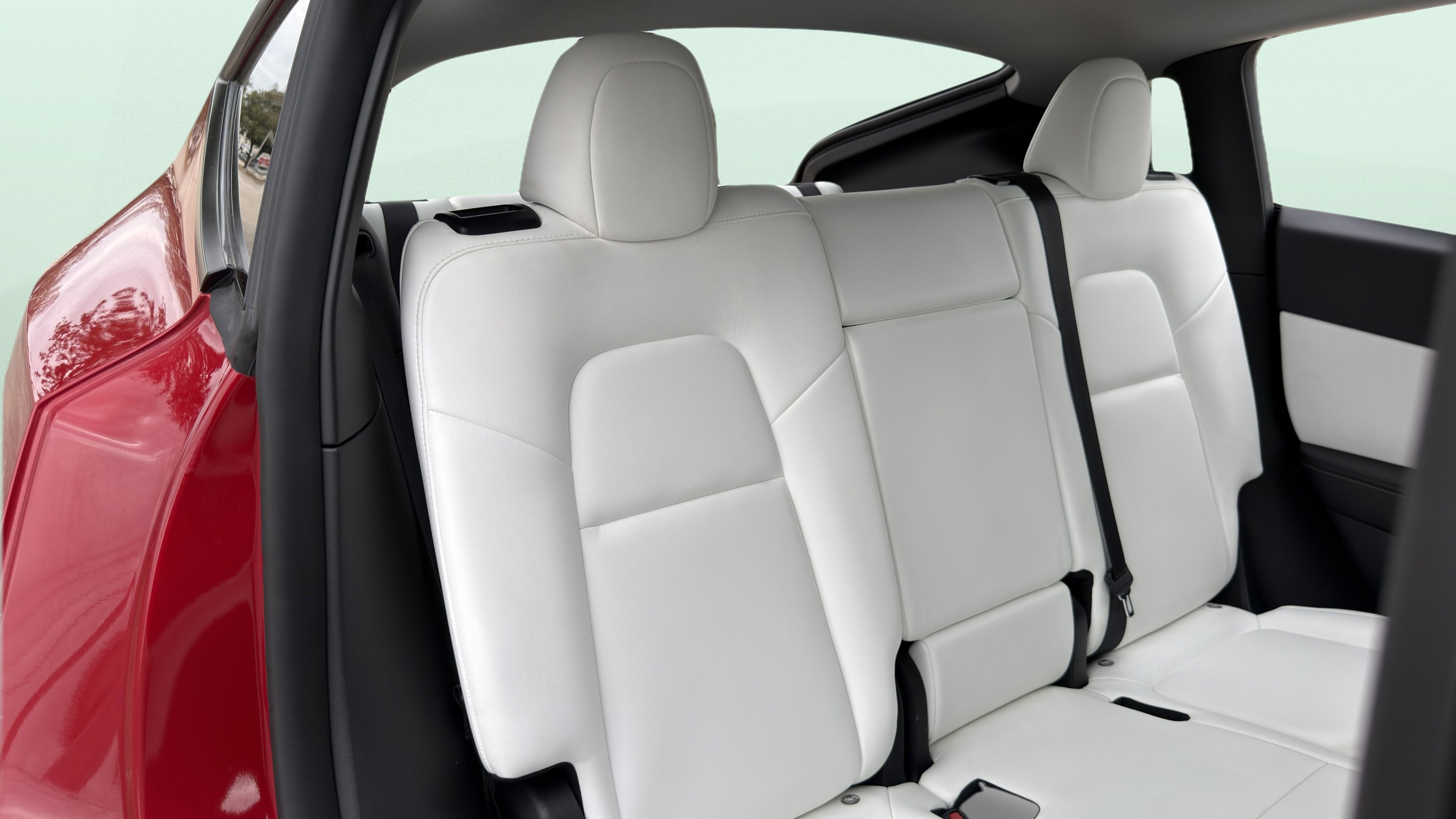 Used 2021 Tesla Model Y Long Range image 37