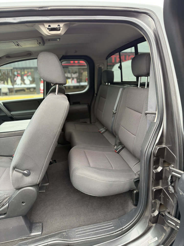 Used 2008 Nissan Titan XE image 13