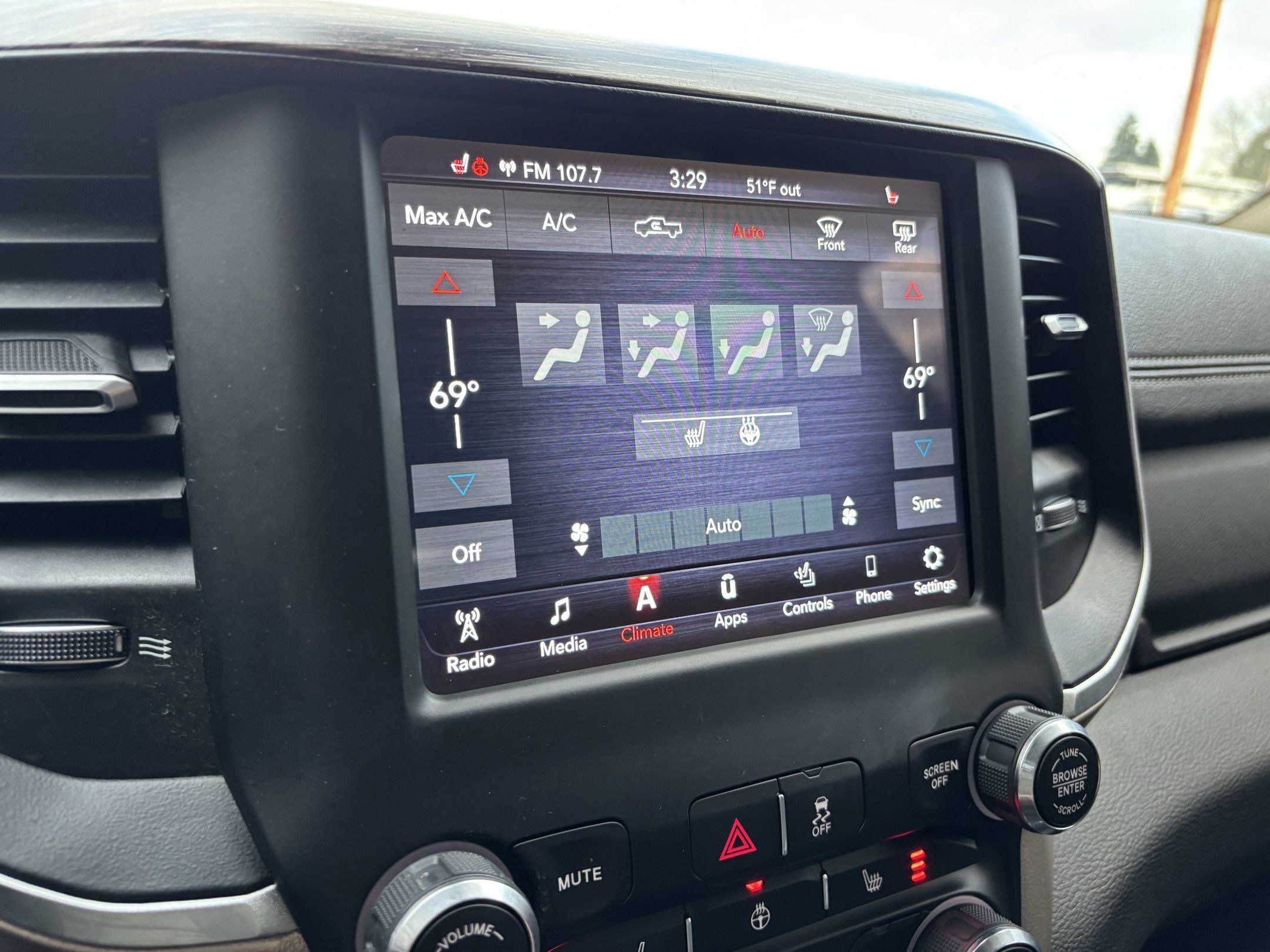 Used 2020 RAM 2500 Laramie image 39