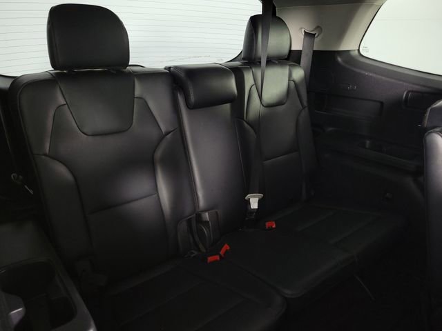 Used 2025 Kia Telluride S FWD image 16