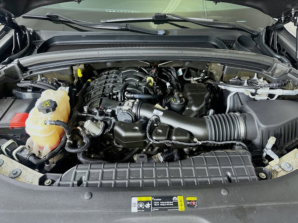 Used 2022 Jeep Grand Cherokee L Limited image 9