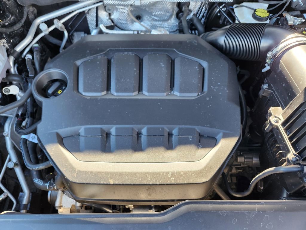 Used 2025 Volkswagen Atlas SE image 19