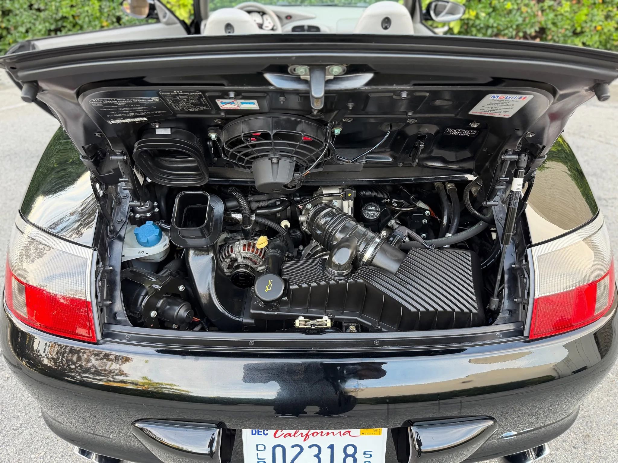 Used 2003 Porsche 911 Carrera 4 image 30