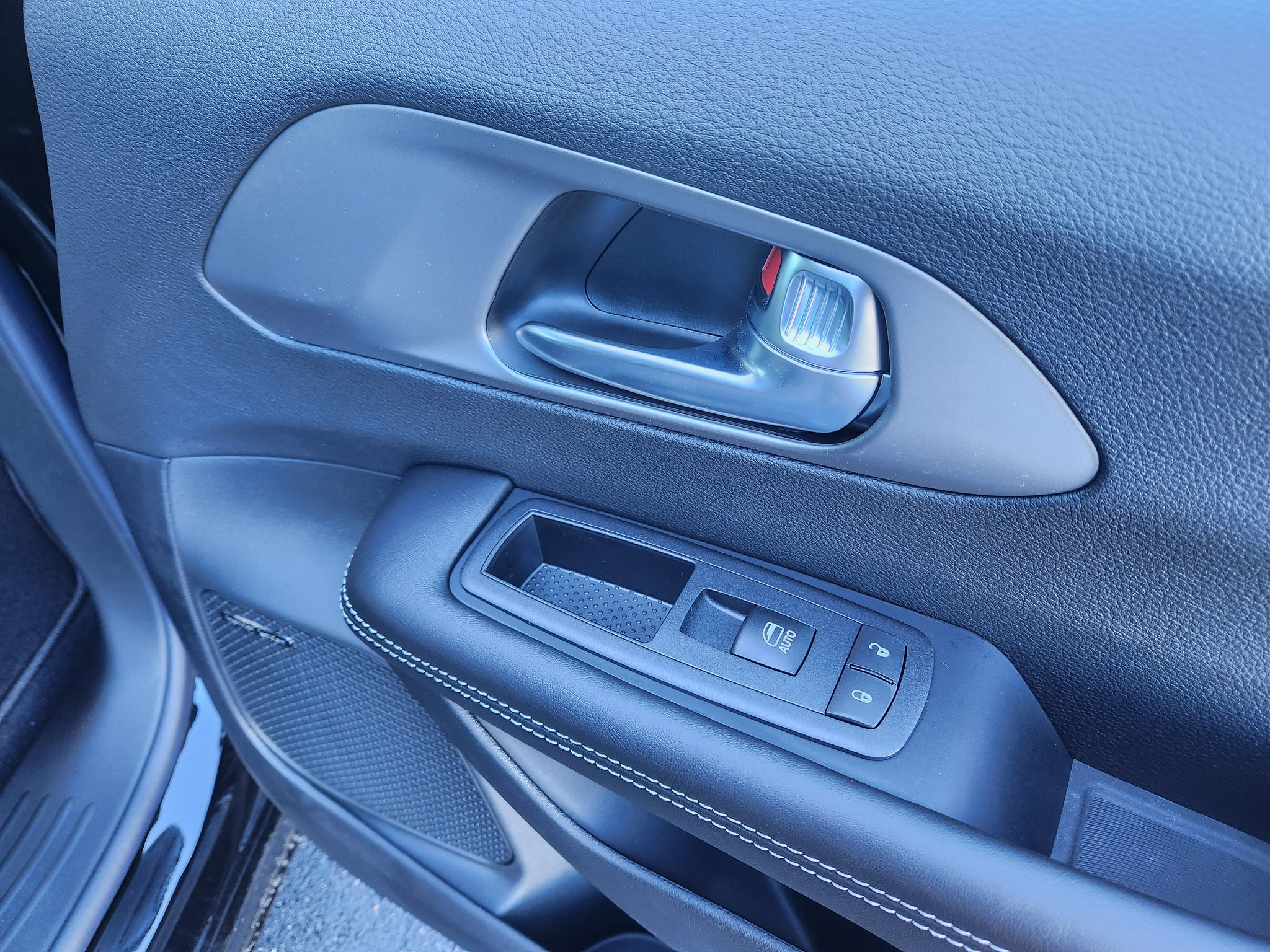 New 2027 Chrysler Pacifica Limited FWD image 33