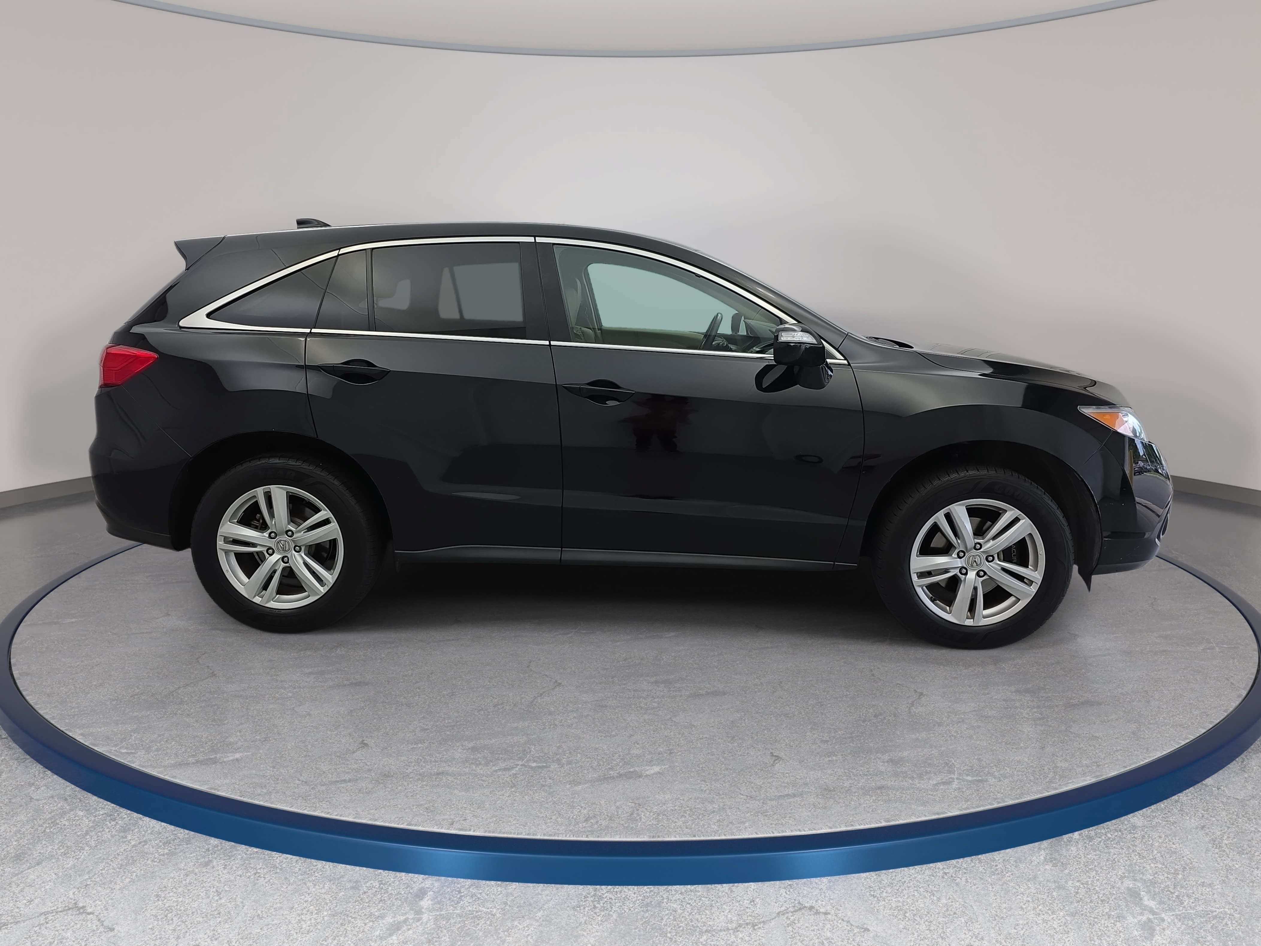 Used 2015 Acura RDX FWD image 4