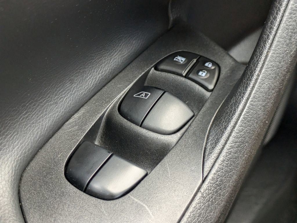 Used 2016 Nissan Altima 2.5 SR FWD image 23