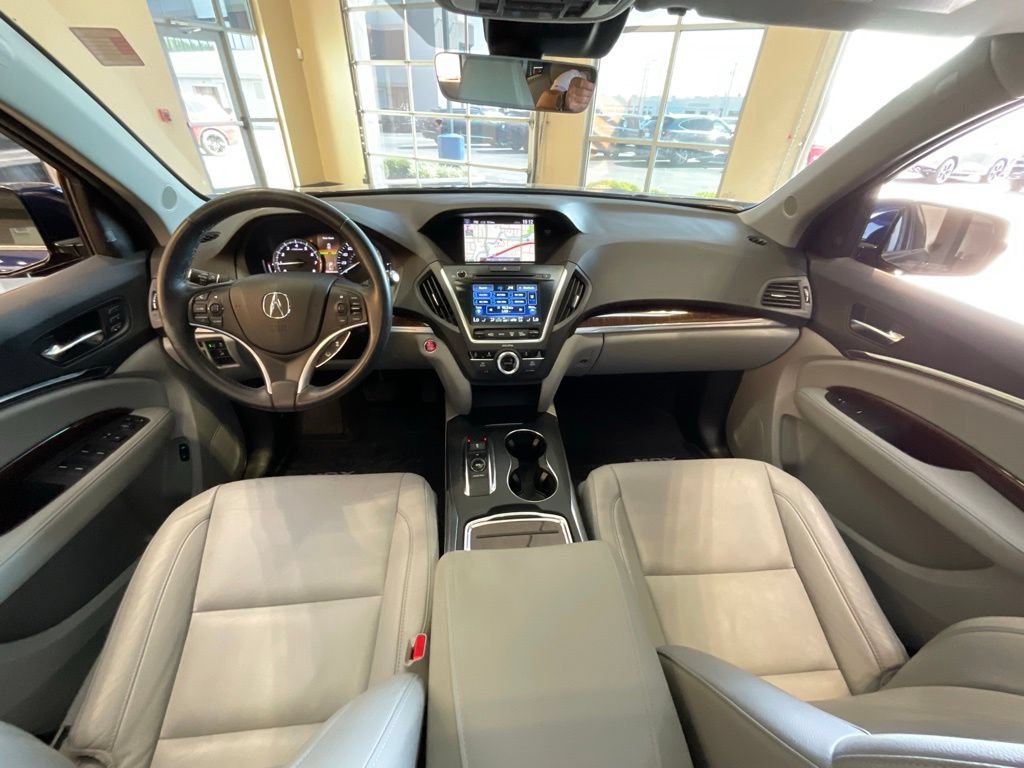 Certified 2017 Acura MDX w/ Technology Package AWD/4WD image 9