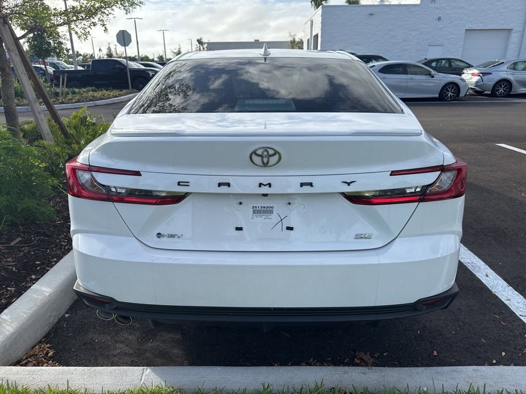 Used 2025 Toyota Camry SE w/ Multimedia Upgrade Package image 5