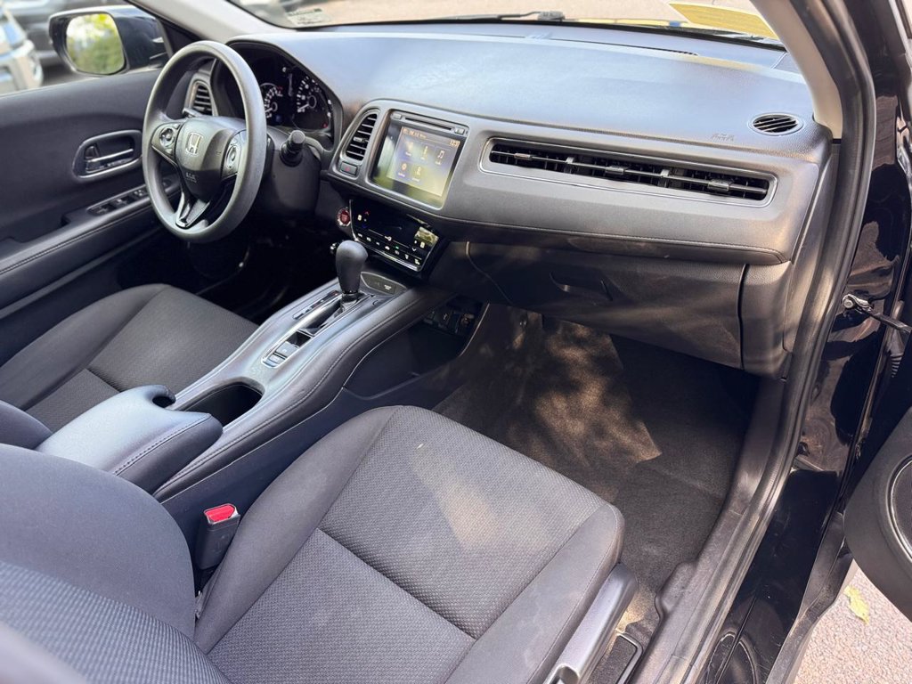 Used 2018 Honda HR-V EX image 25