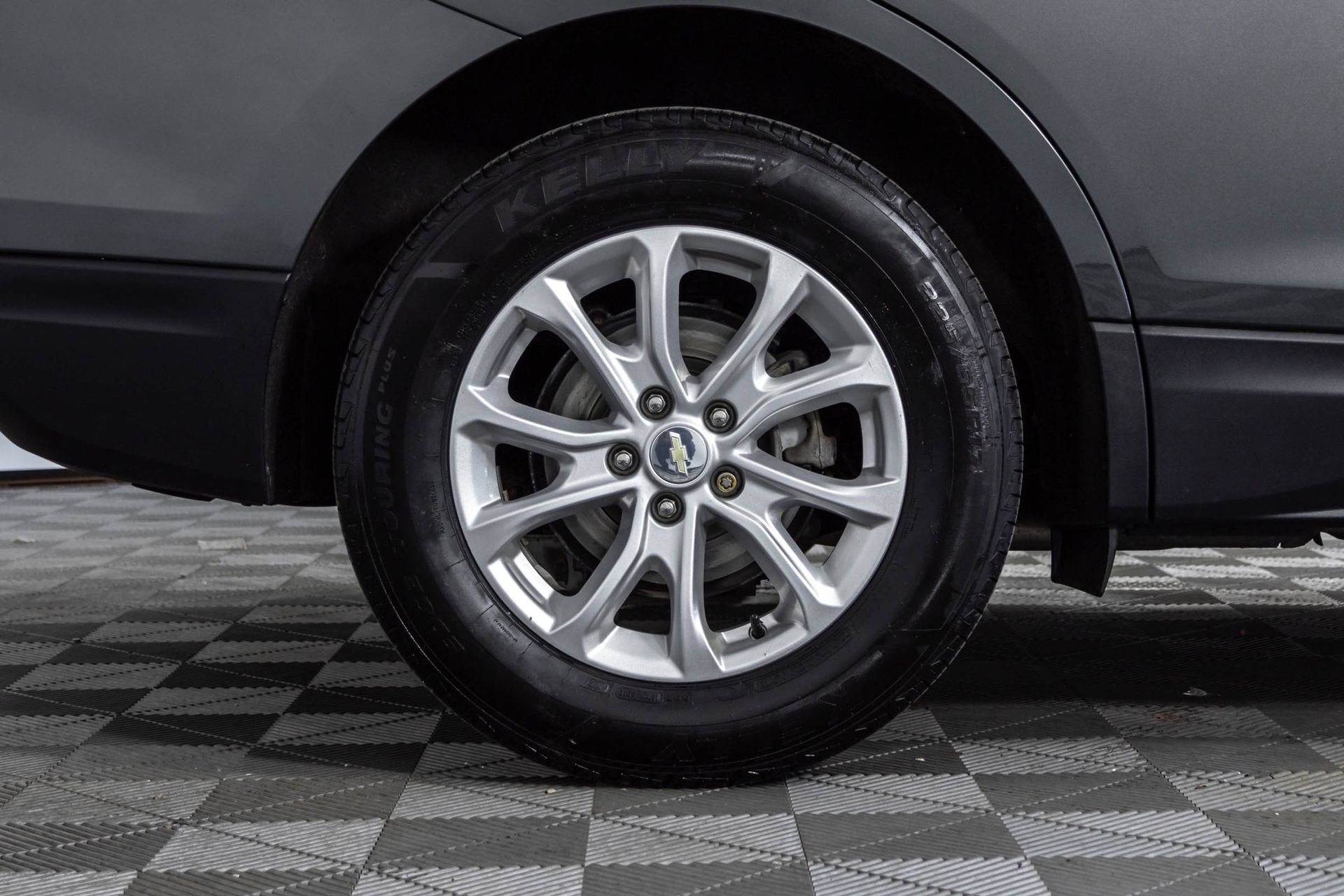 Used 2019 Chevrolet Equinox LT FWD image 44