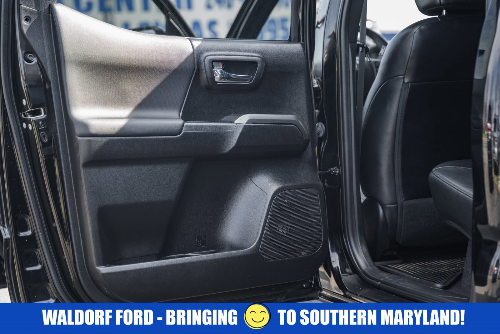 Used 2021 Toyota Tacoma TRD Off-Road w/ TRD Premium Off Road Package image 40