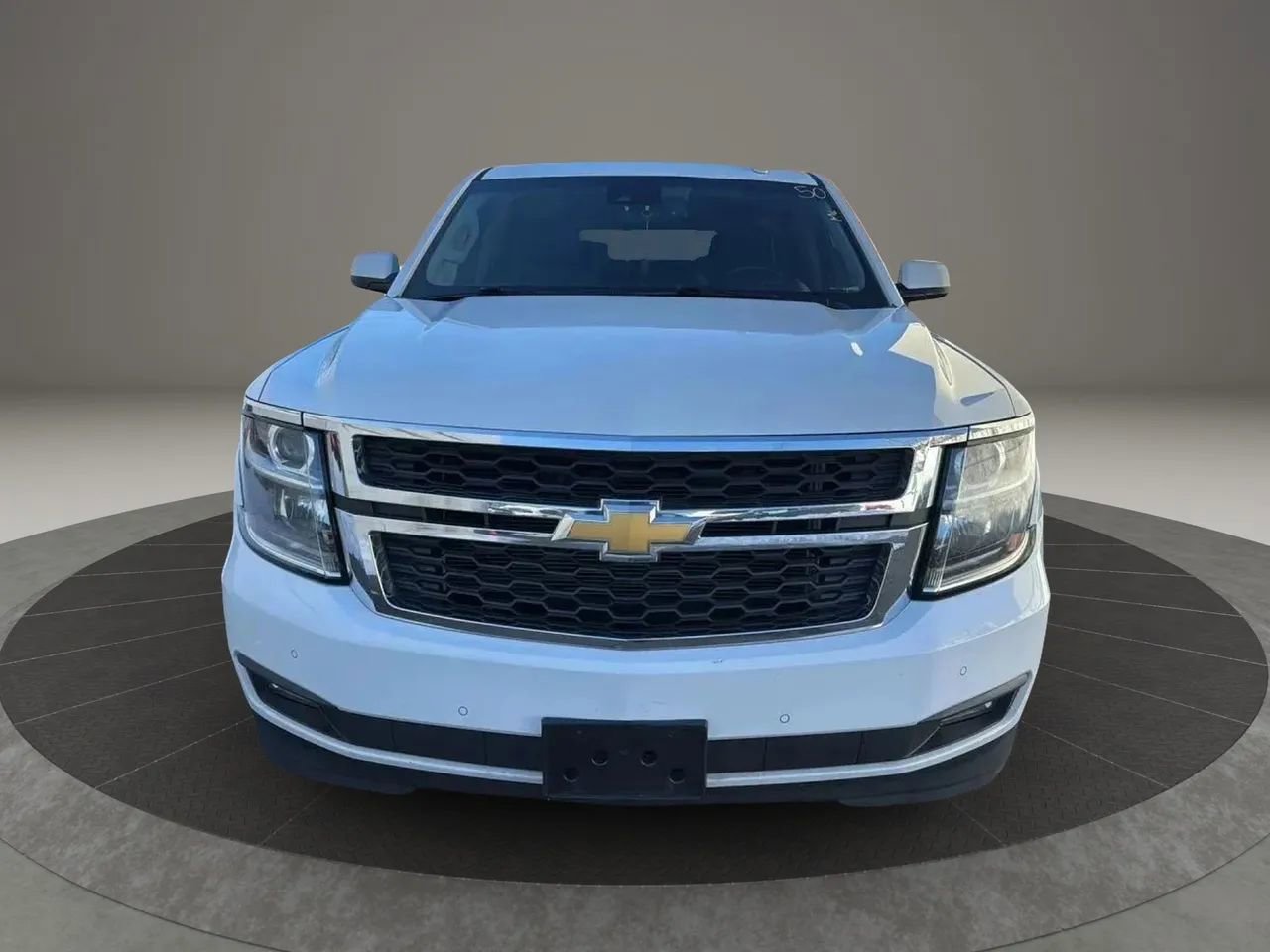 Used 2016 Chevrolet Tahoe LT image 2