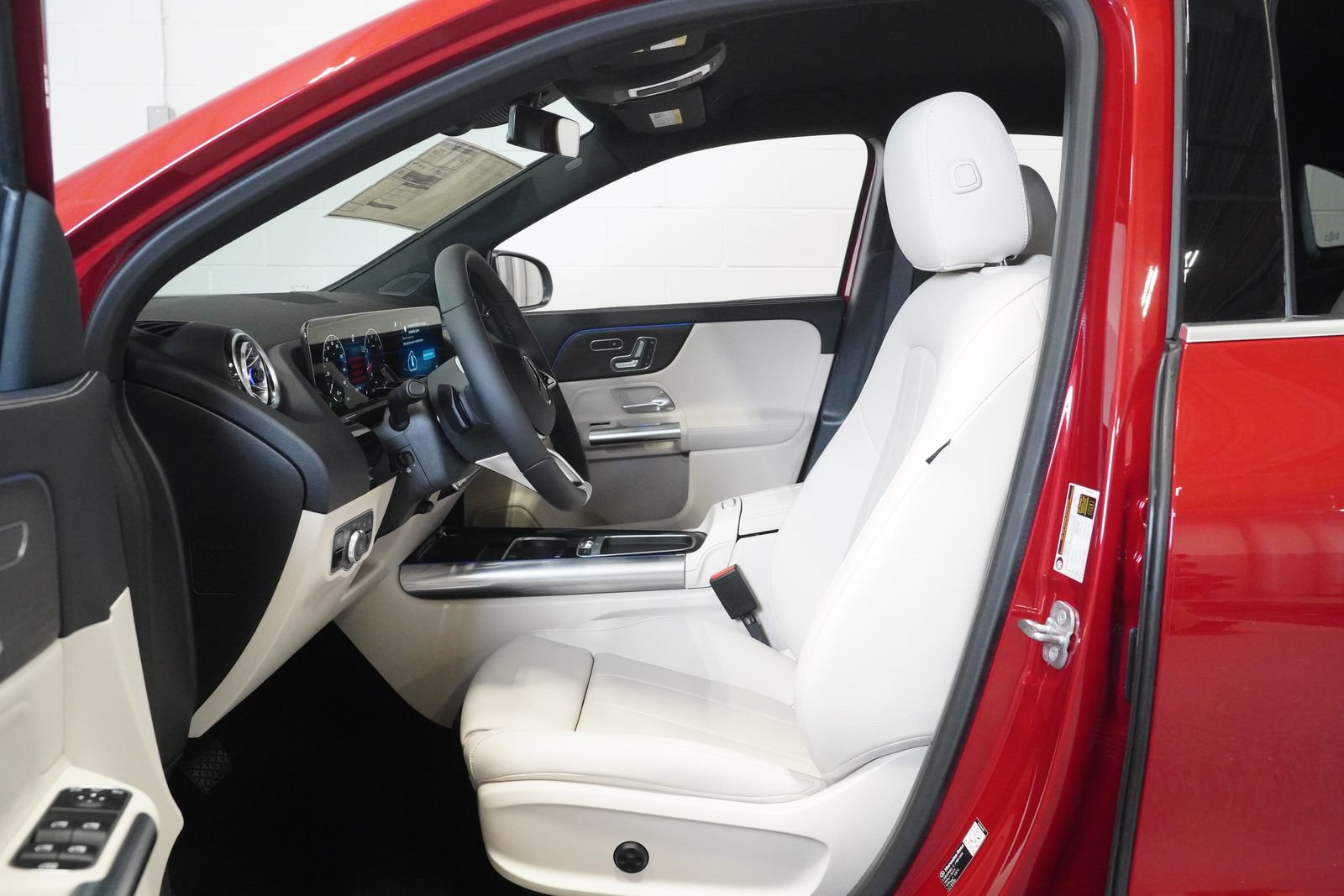 New 2026 Mercedes-Benz GLA 250 4MATIC image 14