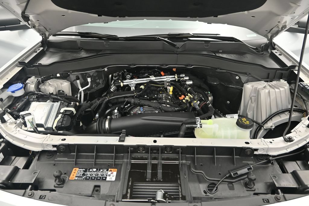 New 2026 Ford Explorer Active w/ Active Comfort Package RWD image 11