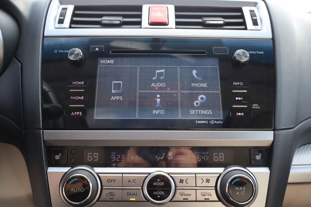 Used 2017 Subaru Outback 2.5i Premium AWD/4WD image 17